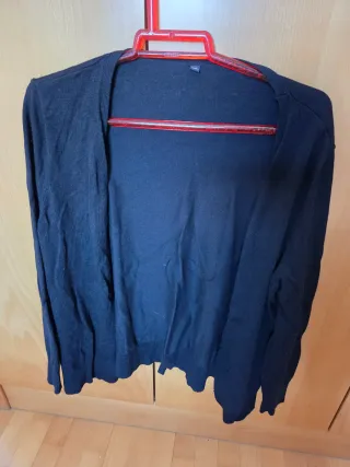 Chaqueta de punto negra