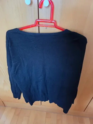 Chaqueta de punto negra