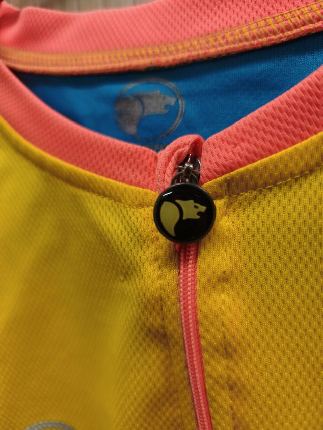 Maillot Karhu Vintage Amarillo y Azul