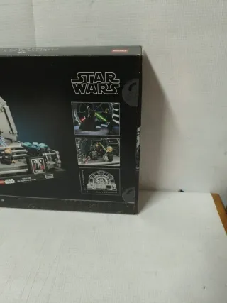 Lego Star Wars Emperor's Throne Room Diorama 75352