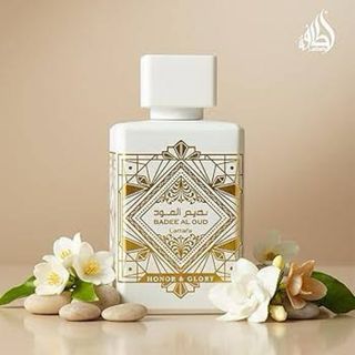 Perfume Árabe Latiffa Badee Al Oud
