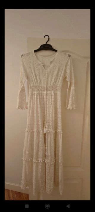 Vestido blanco estilo ibicenco