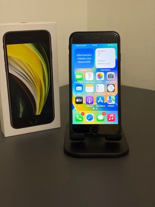 iPhone SE 2020 64GB Nero