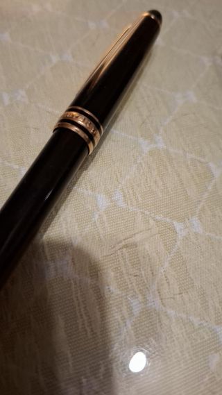 Bolígrafo Montblanc Negro Dorado Nuevo