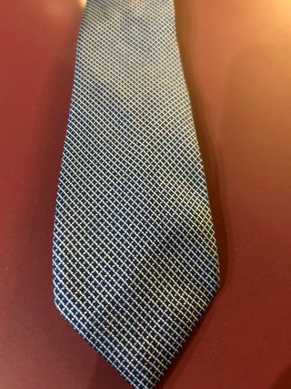 Corbata azul y blanca con micro-estampado