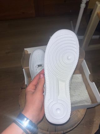 Nike Air Force 1 Blancas Nuevas + Calcetines