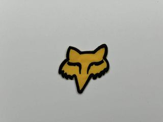 PARCHE BORDADO FOX AMARILLO