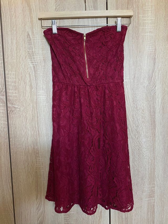 Vestido encaje granate