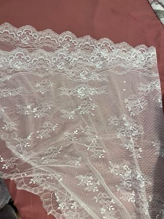 Mantilla Fallera Blanca Encaje Floral