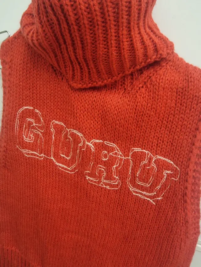 Gilet Guru Rosso Collo Alto Vintage Y2K