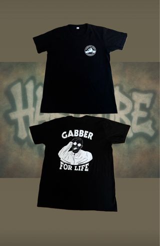 Camiseta hardcore negra 