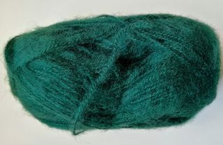 Ovillo lana pelo verde 50g 2 cabos