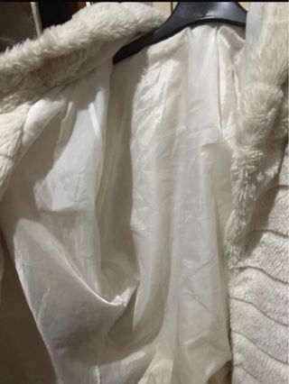 Chaqueta pelo blanco