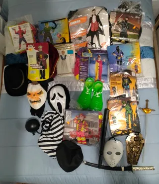 Lote Disfraces Halloween Niños y Adultos