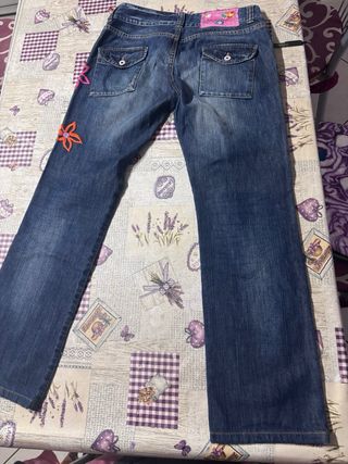 Jeans donna zampa con fiori