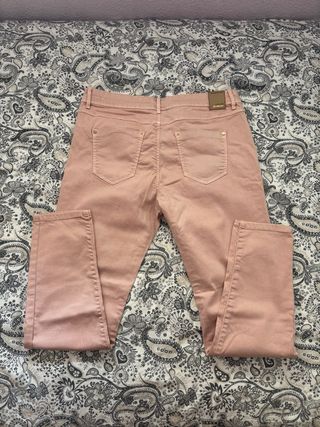 Jeans Stradivarius Talla 44 Rosa