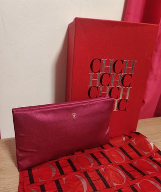 Bolso de mano fucsia . Carolina Herrera 