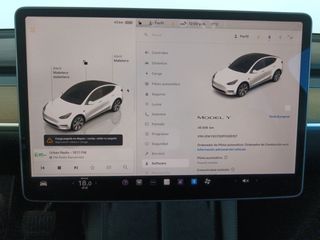 Tesla Model Y RWD