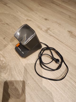 Visor de diapositivas Reflecta B100