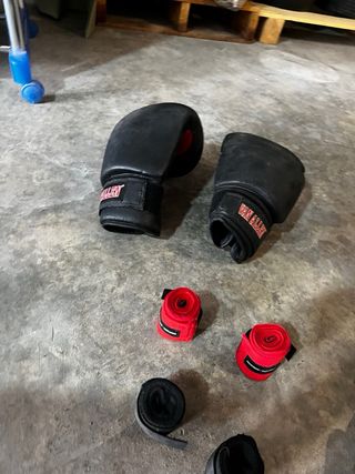 Saco Boxeo Daedo + Cintas, Guantes y Espinilleras