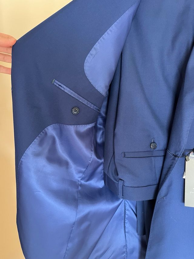 Traje Cruzado Azul JVZ Talla M