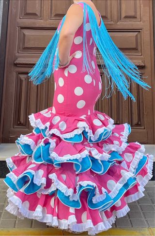Traje Flamenca Lunares Talla 44/46 con sus flecos