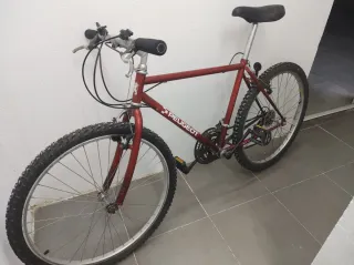 Bicicleta de Montaña Peugeot Roja