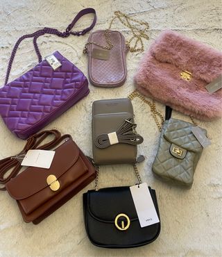 Lote 50 Bolsos, Neceser y Carteras