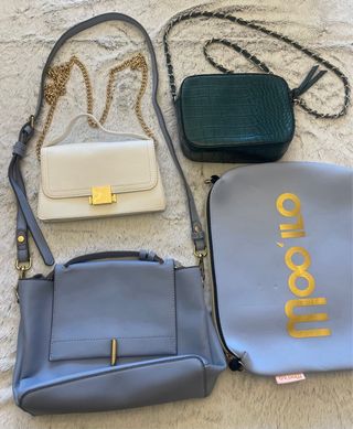 Lote 50 Bolsos, Neceser y Carteras
