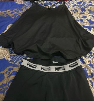 Conjunto deportivo Puma negro
