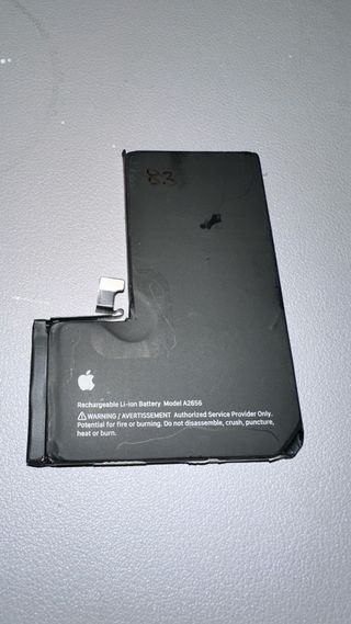 Batteria originale APPLE iPhone 13 Pro 83%