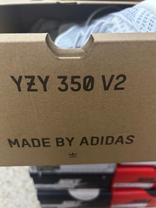 Adidas Yeezy Boost 350 V2 Gris. 44 y 45