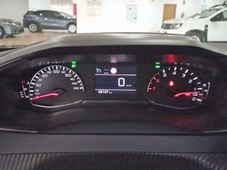 Peugeot 2008 Allure Pack