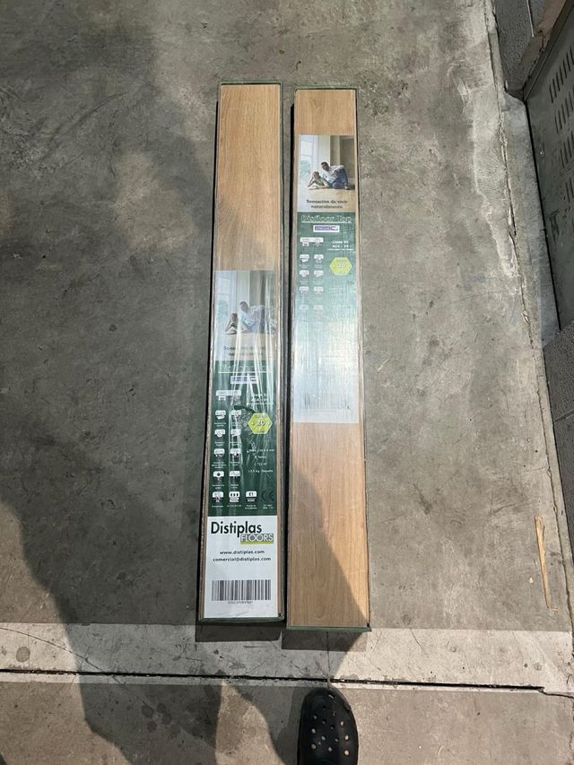 Caja Tarima Flotante Roble