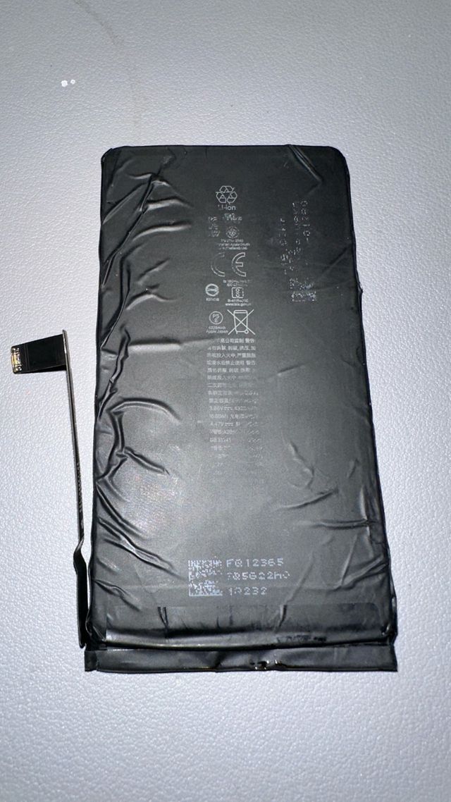 Original APPLE iPhone 14 Plus 83% bateria