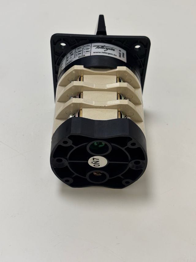 Interruptor Telergon T-421 Trifásico 0,1,2,3