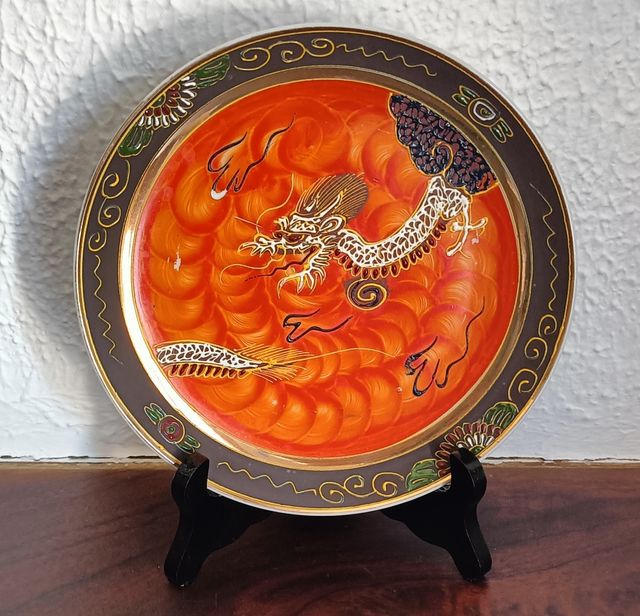 Plato japonés porcelana dragón 19cm