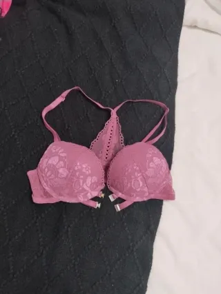 Sujetador encaje rosa 85B