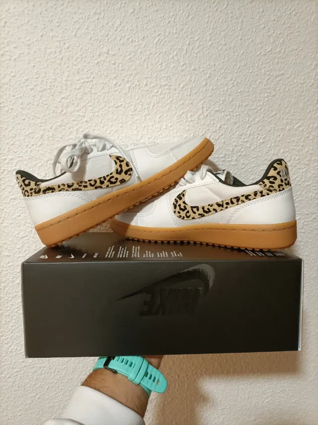 T37,5 Nike Field General SE