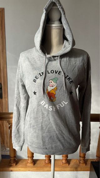 Sudadera Gris con enanito de Blancanieves