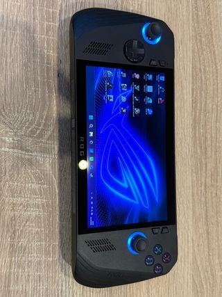 Asís rog ally X