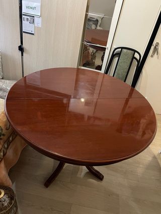 Mesa redonda extensible nogal