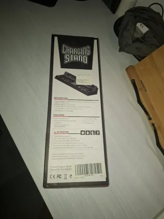 Supporto di ricarica KJH PS4 SLIM
