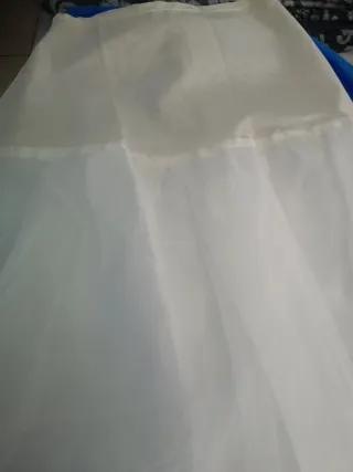 Vestido de Novia Pronovias con accesorios.
