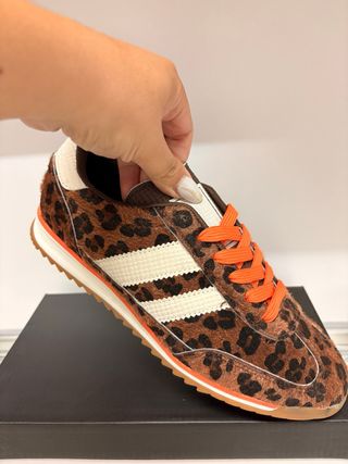 Adidas Deportivas Animal Print Naranja