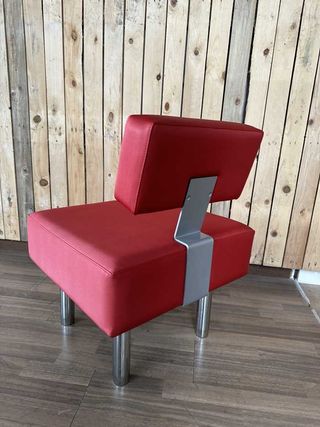 TABURETE LORA ROJO