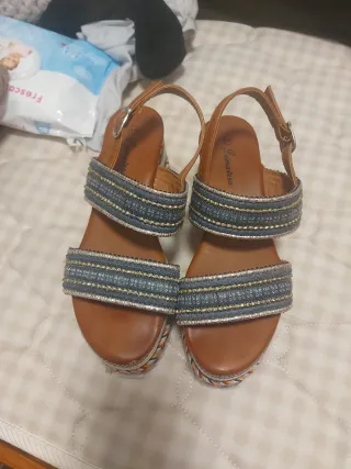 Sandalias de plataforma multicolor