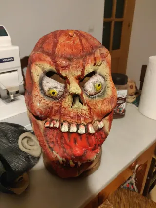 Careta Halloween Terror Roja y Amarilla