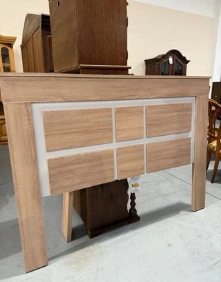 Cabecero de cama de madera