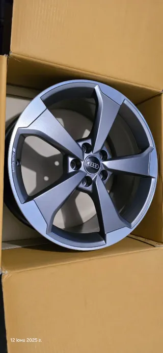 Llantas Audi Sport RS3 19 5x112con neomaticos